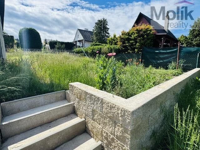 Prodej pozemku 417 m²