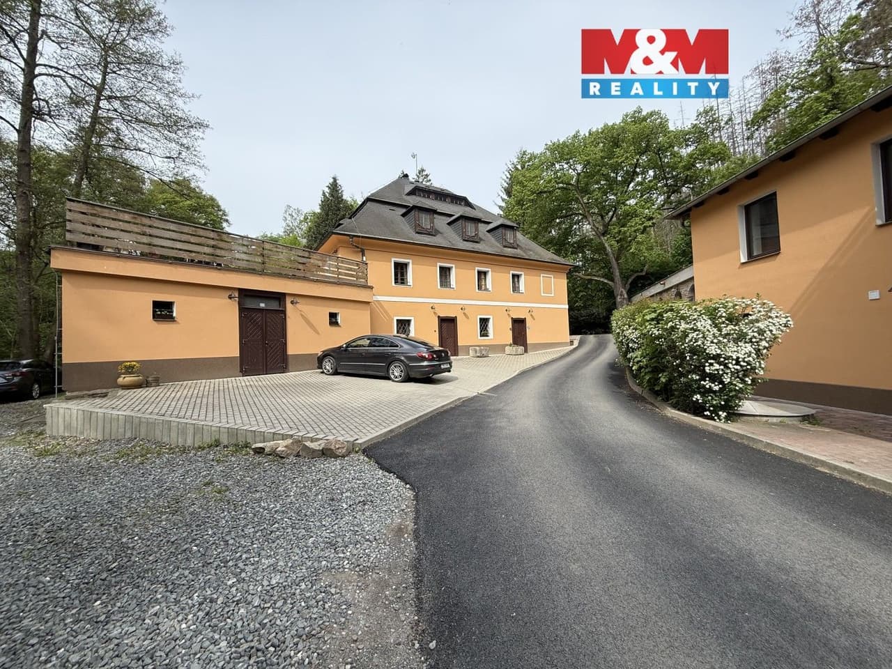 Pronájem bytu 1+kk 27 m²
