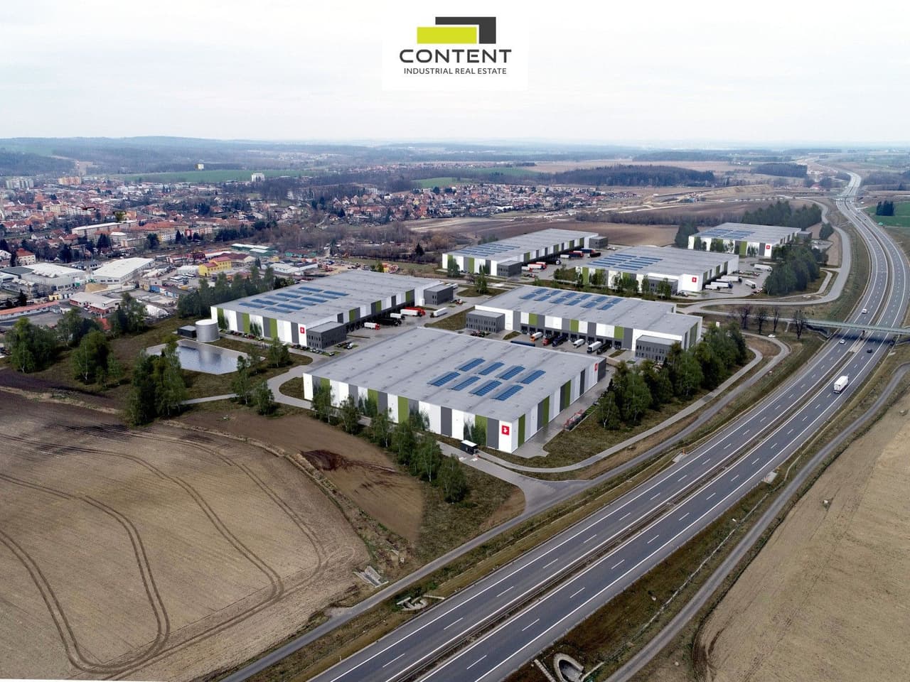 Pronájem komerčního prostoru 11500 m²