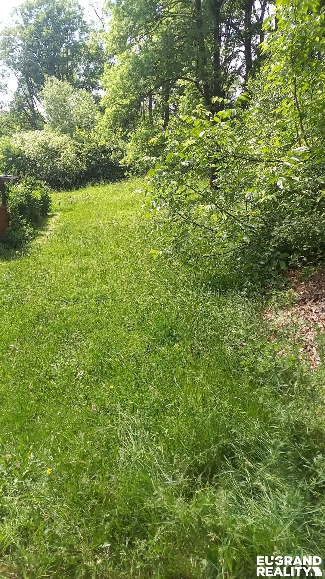 Prodej pozemku 1800 m²