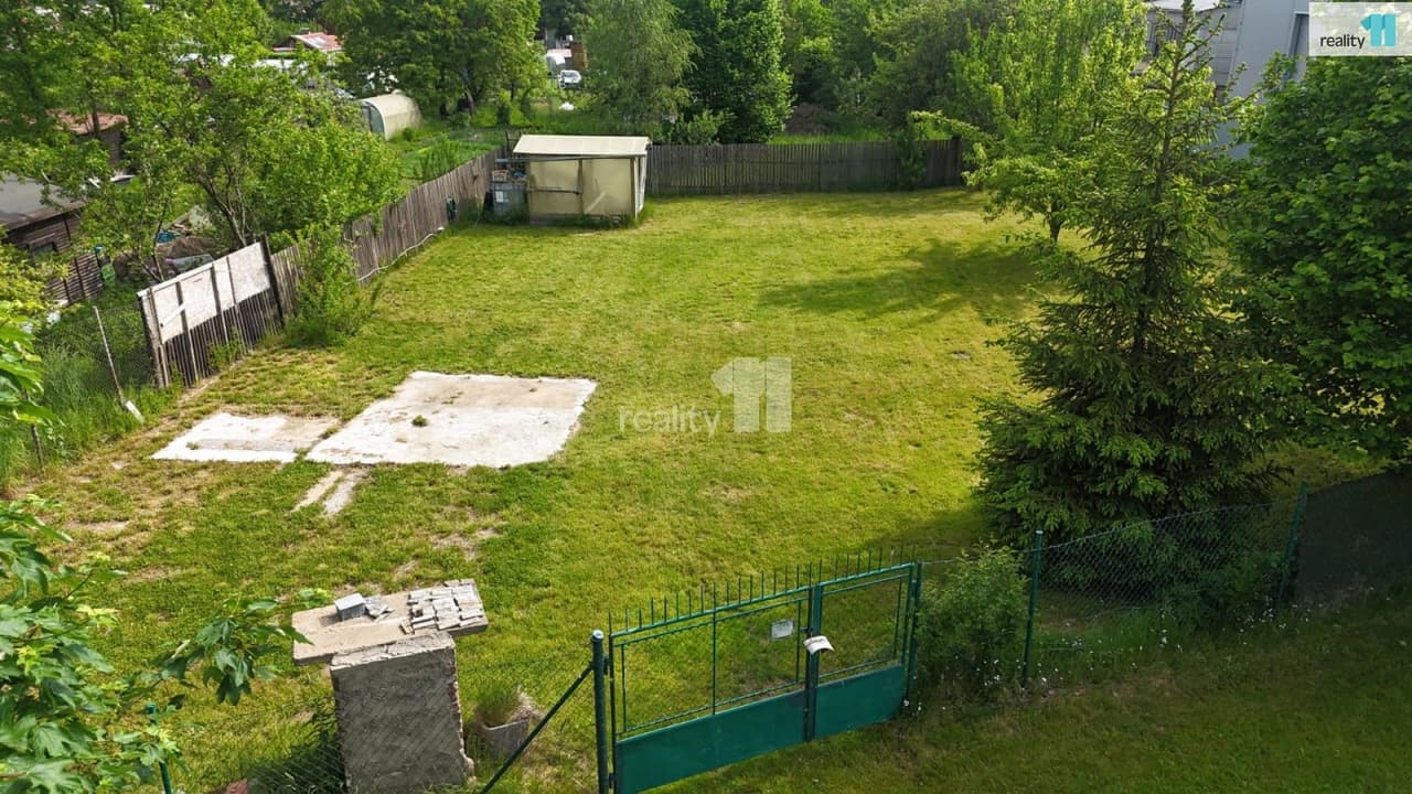 Prodej pozemku 573 m²