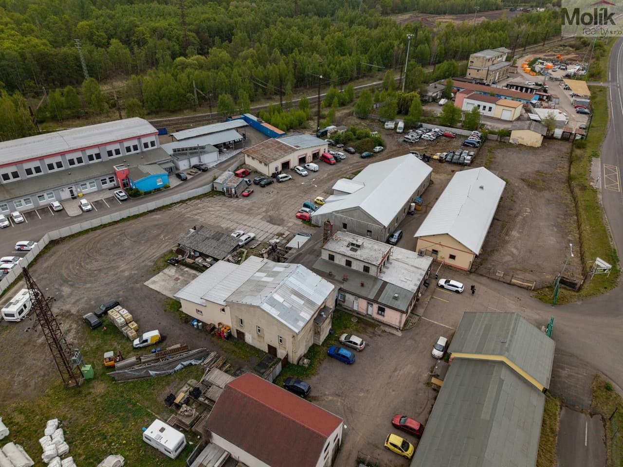 Prodej komerčního prostoru 1652 m²