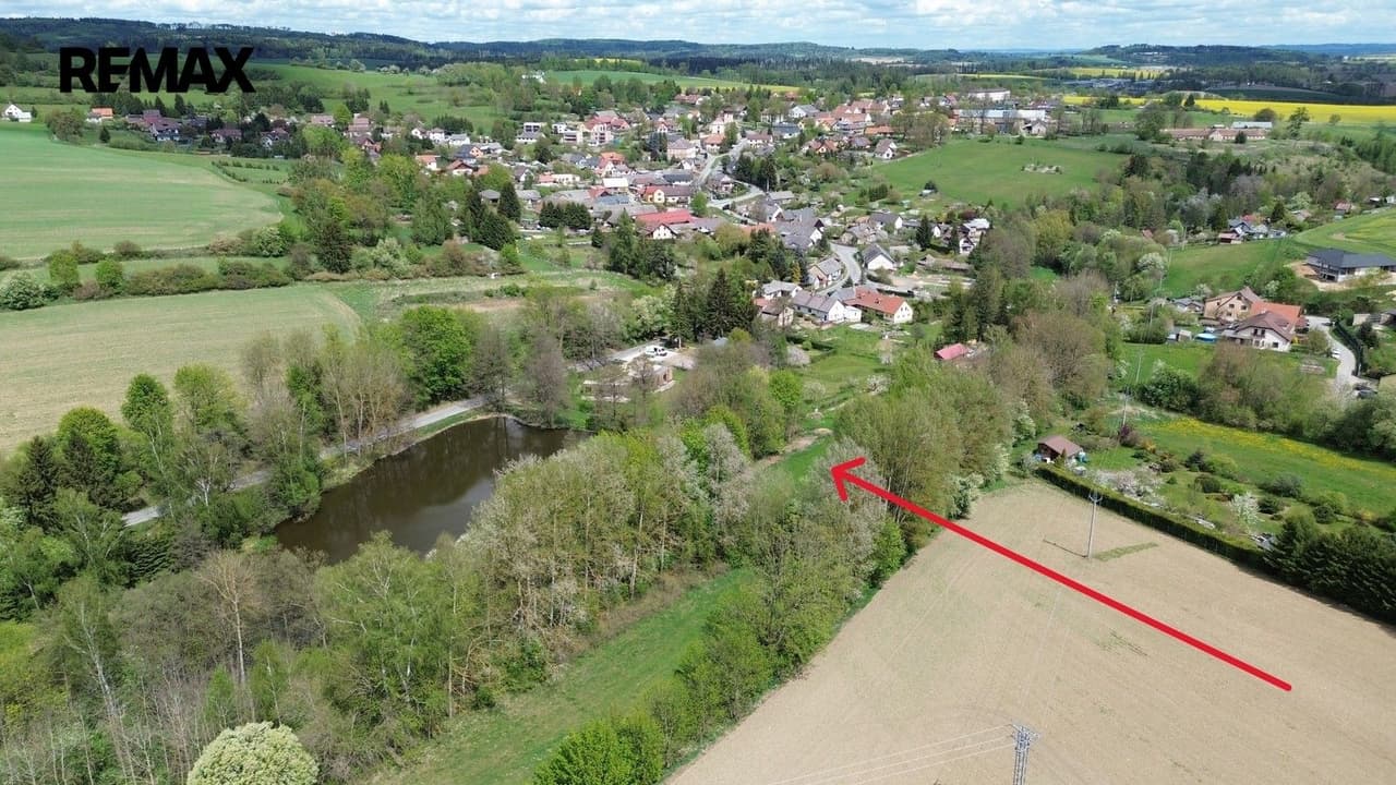 Prodej pozemku 4954 m²