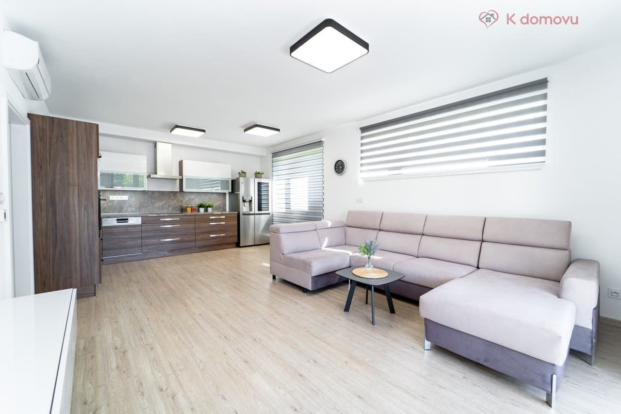 Prodej bytu 4+kk 94 m²