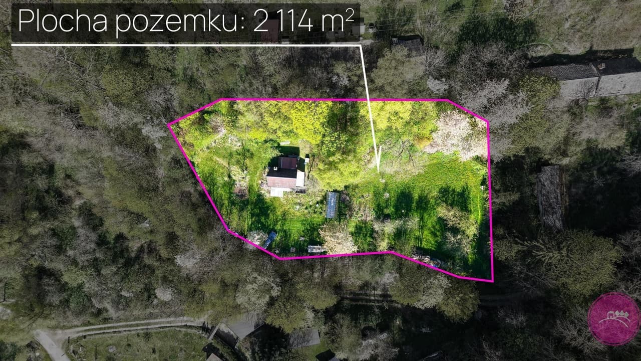Prodej pozemku 2114 m²
