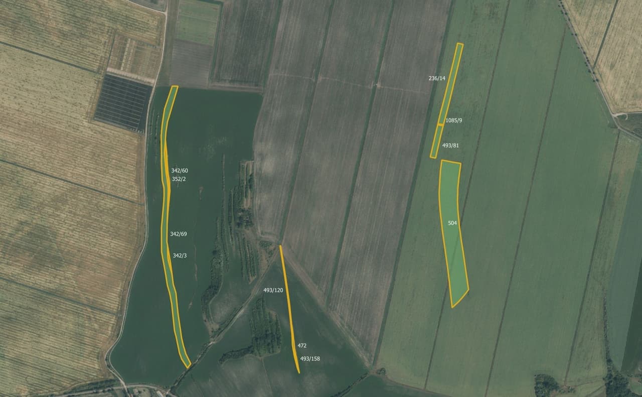 Prodej pozemku 56857 m²
