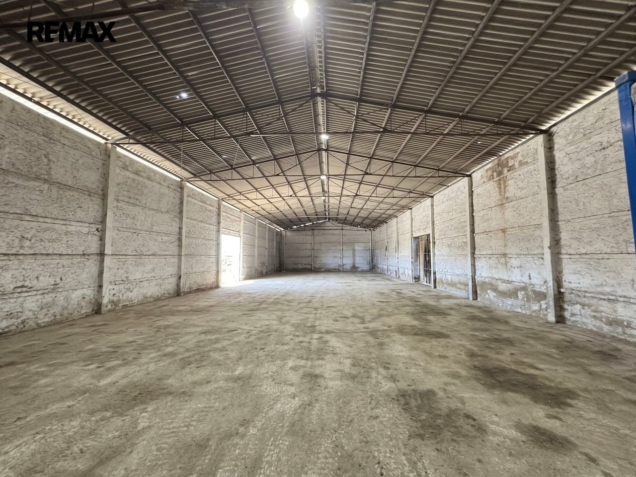 Pronájem komerčního prostoru 618 m²