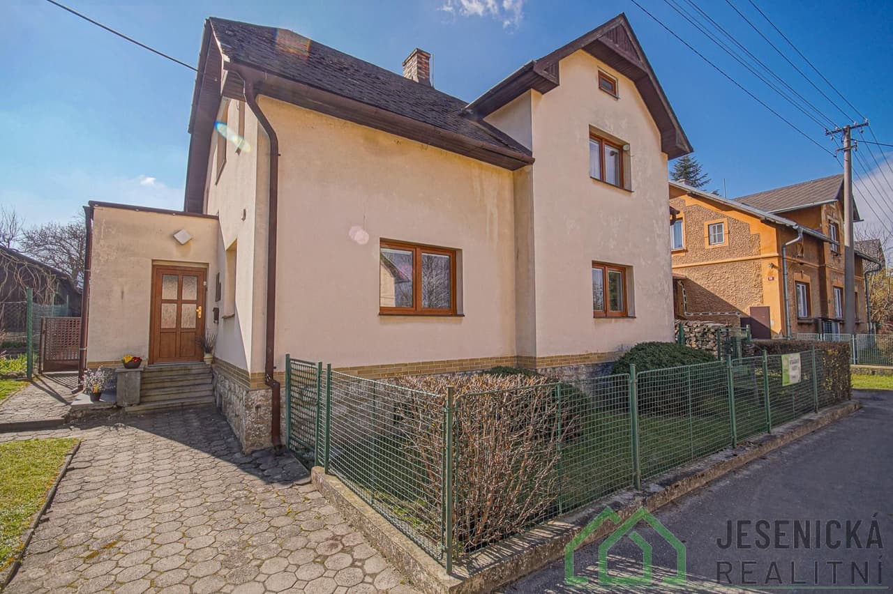 Prodej domu 144 m²