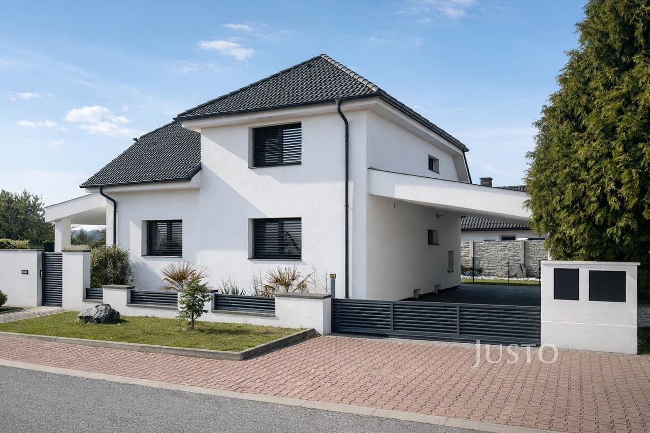Prodej domu 213 m²