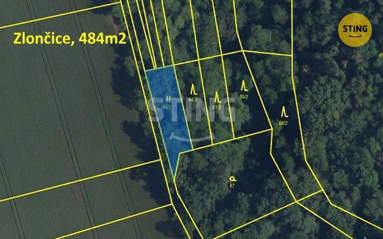Prodej pozemku 1071 m²