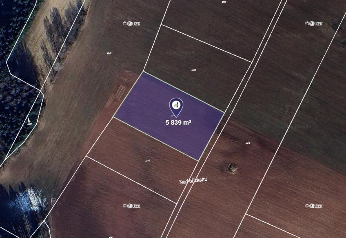 Prodej pozemku 2642 m²