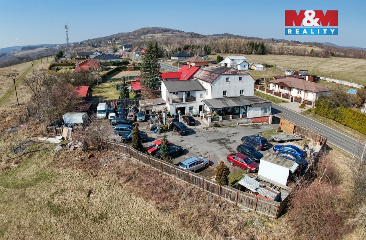 Prodej domu 253 m²