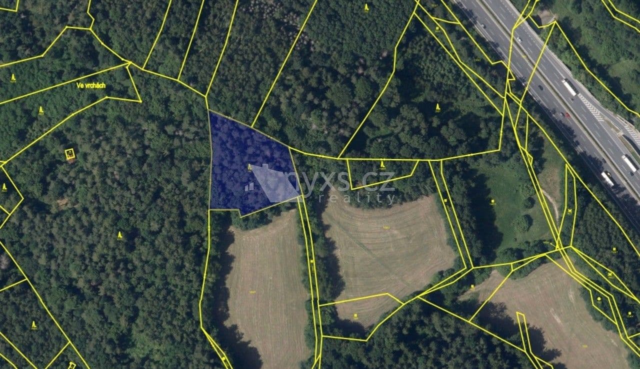 Prodej pozemku 4613 m²