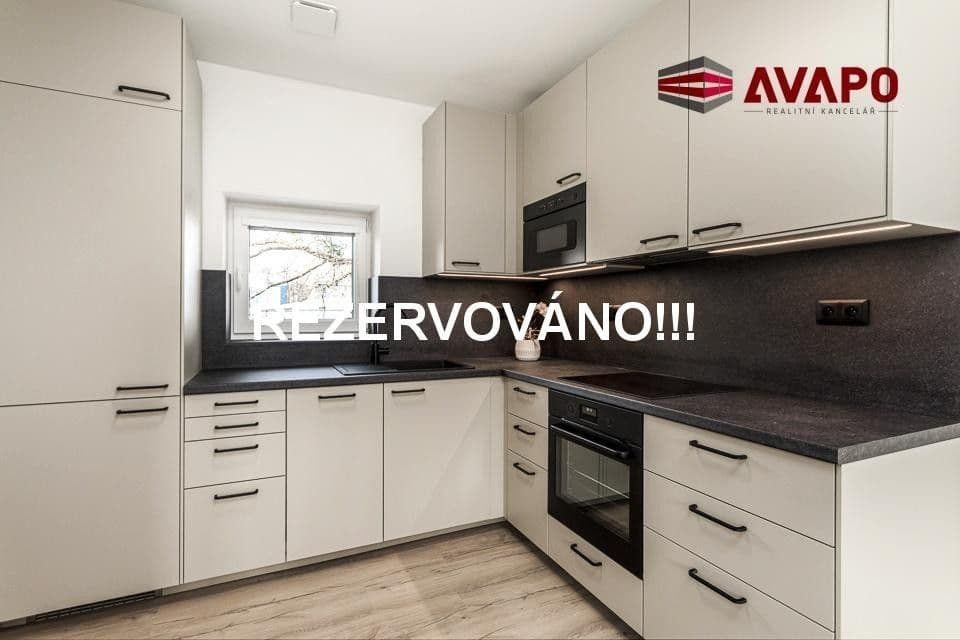 Pronájem bytu 1+1 37 m²