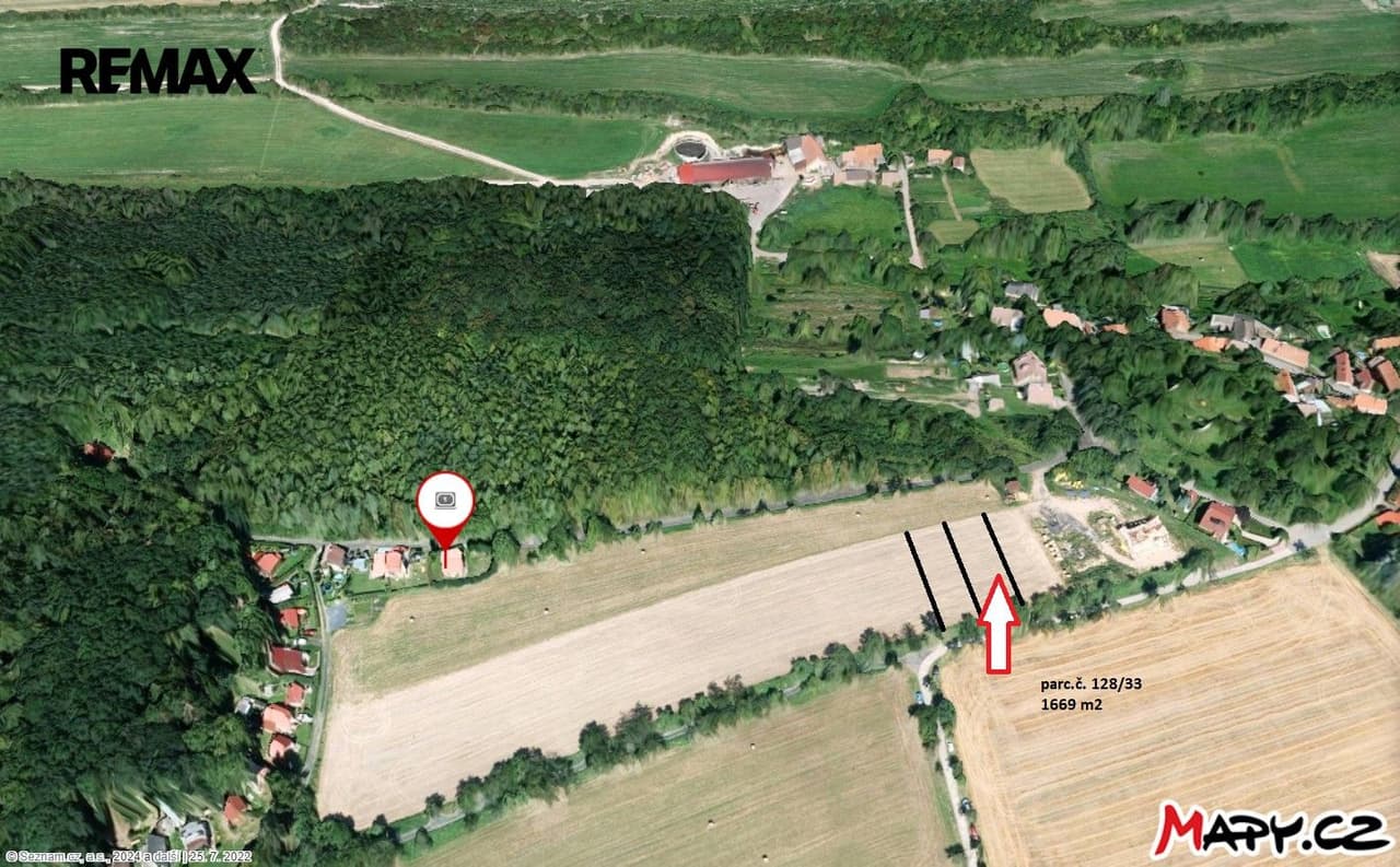 Prodej pozemku 1669 m²