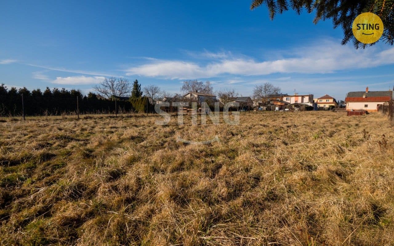 Prodej pozemku 828 m²