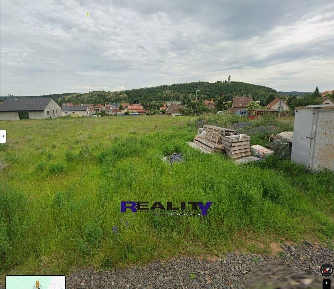 Prodej pozemku 900 m²