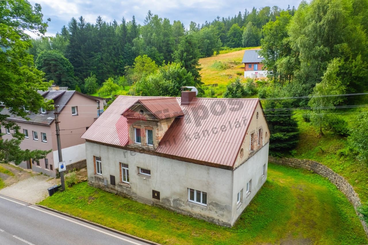Prodej komerčního prostoru 370 m²