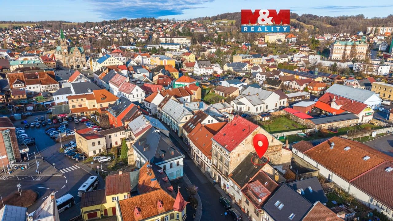 Prodej komerčního prostoru 226 m²