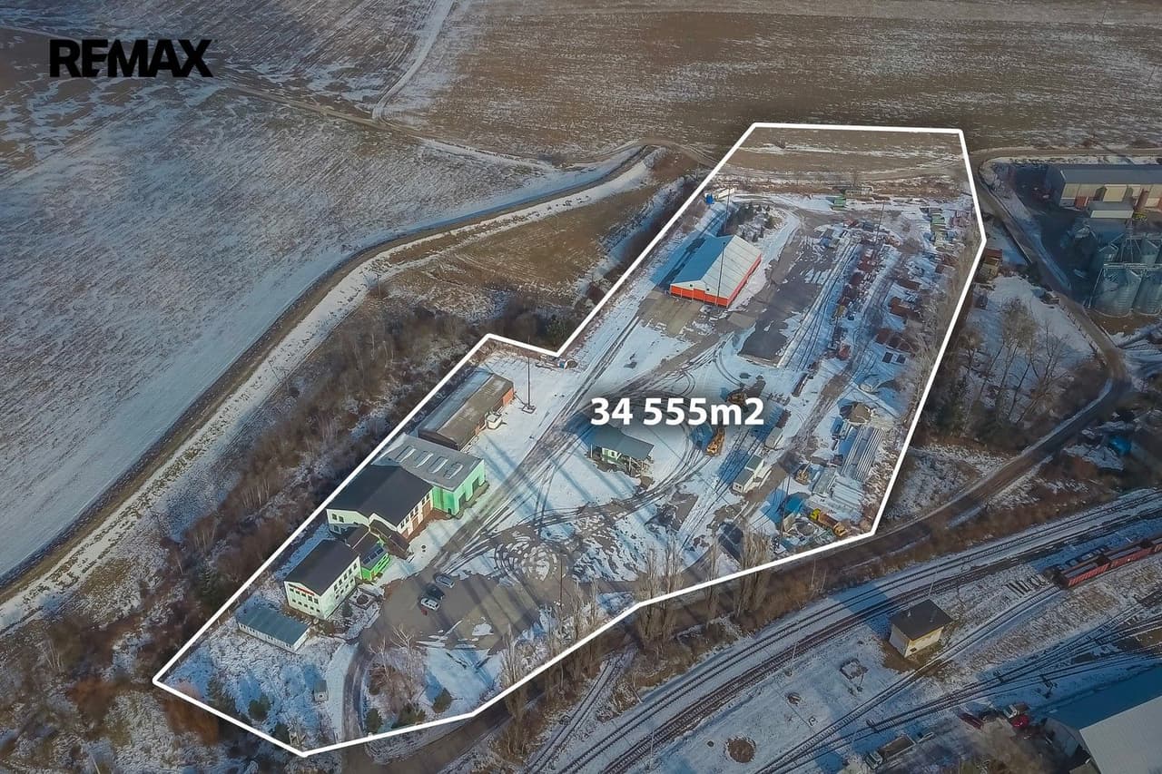 Prodej pozemku 34555 m²