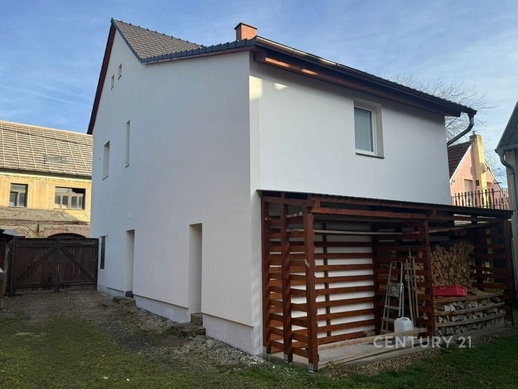 Prodej nemovitosti 275 m²