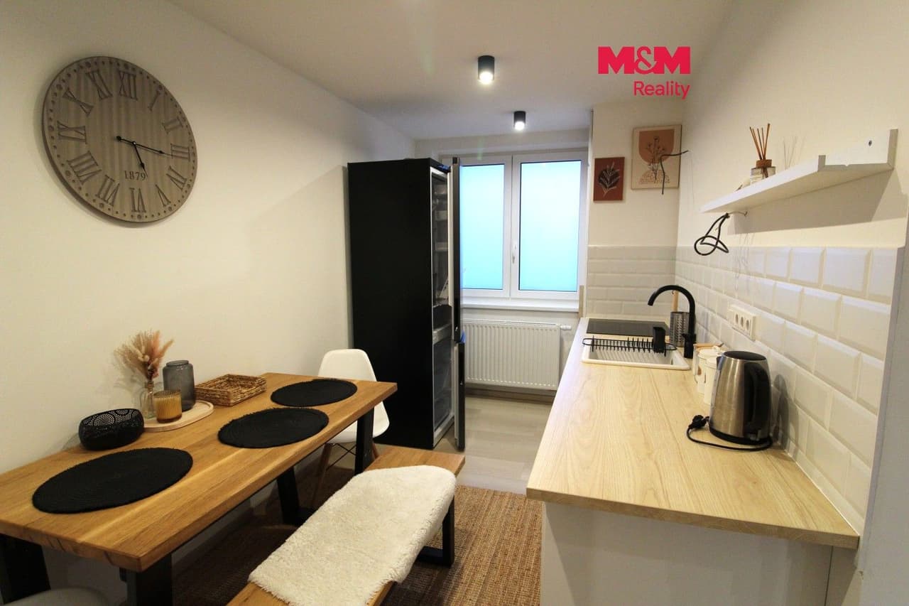 Pronájem bytu 2+1 42 m²