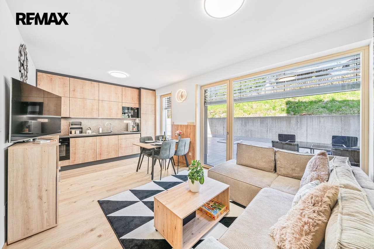 Pronájem bytu 2+kk 43 m²