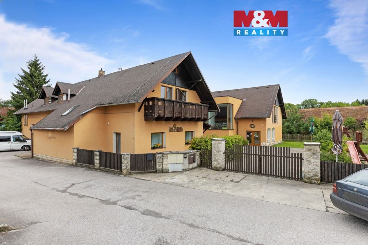 Prodej domu 1100 m²