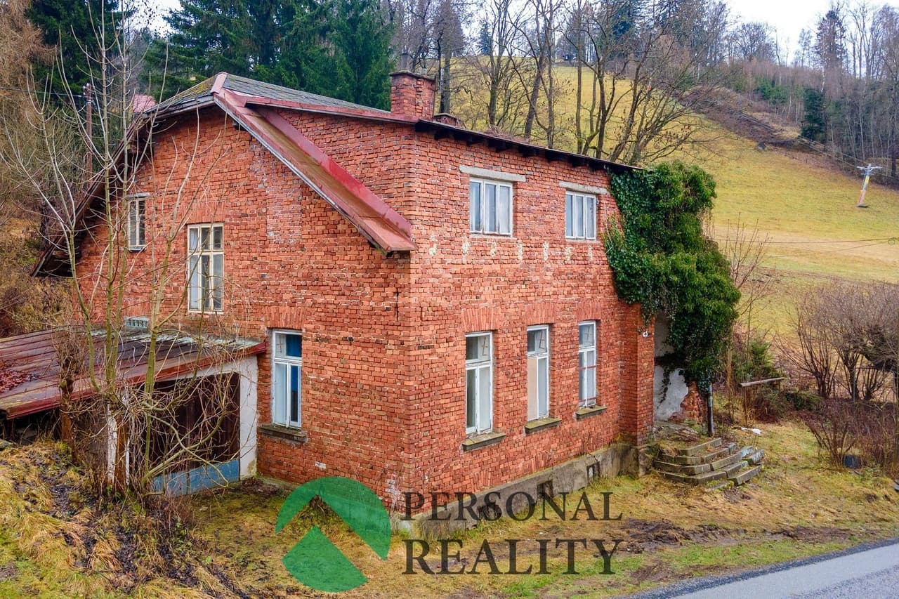 Prodej komerčního prostoru 541 m²