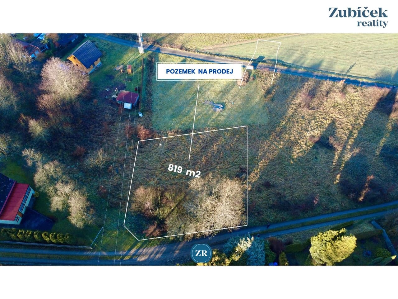 Prodej pozemku 819 m²