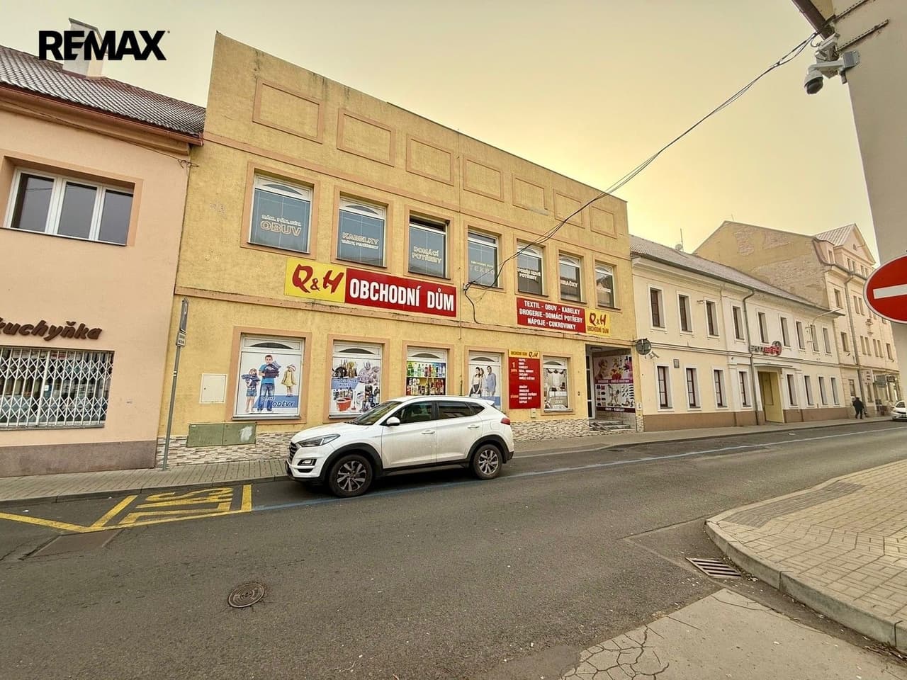 Prodej komerčního prostoru 467 m²