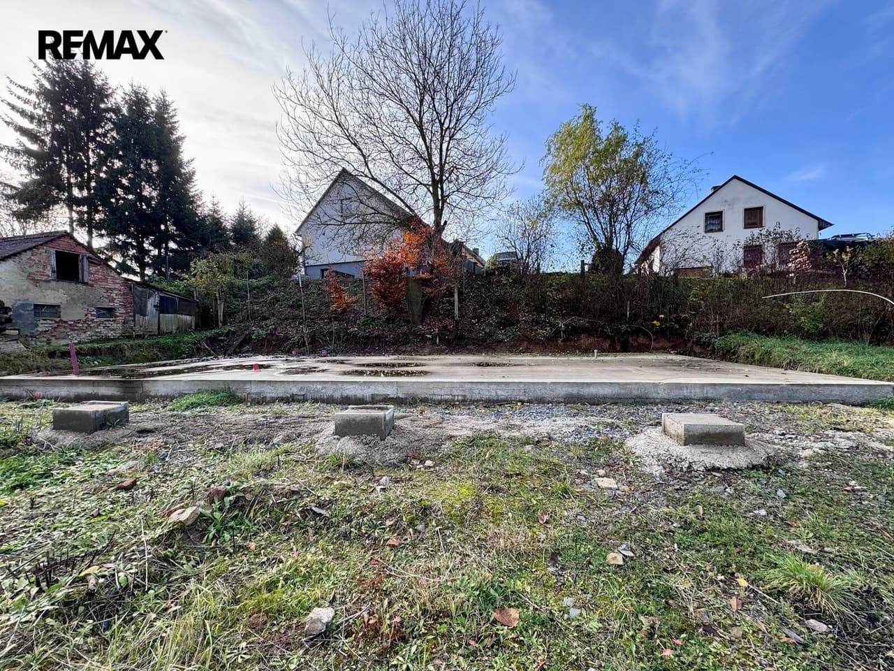 Prodej pozemku 1071 m²