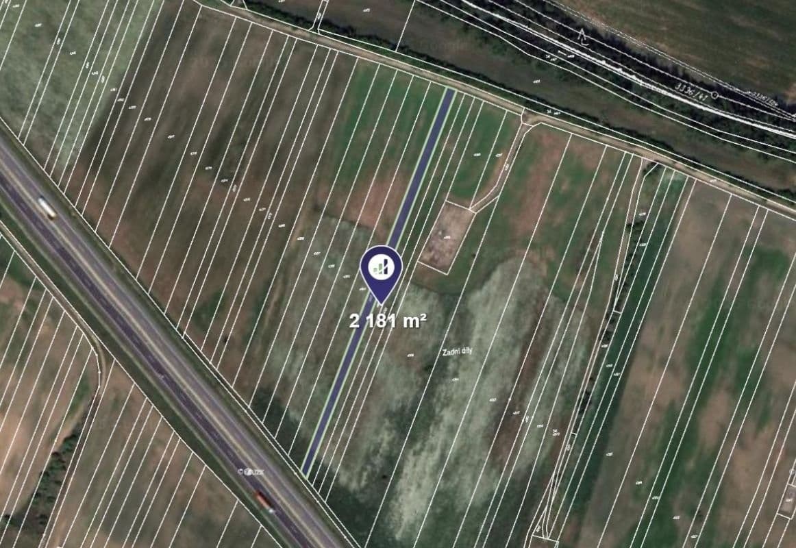 Prodej pozemku 2181 m²