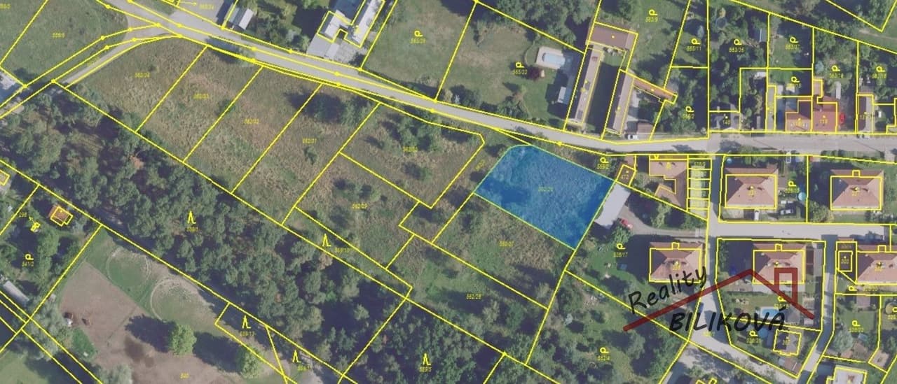 Prodej pozemku 1001 m²