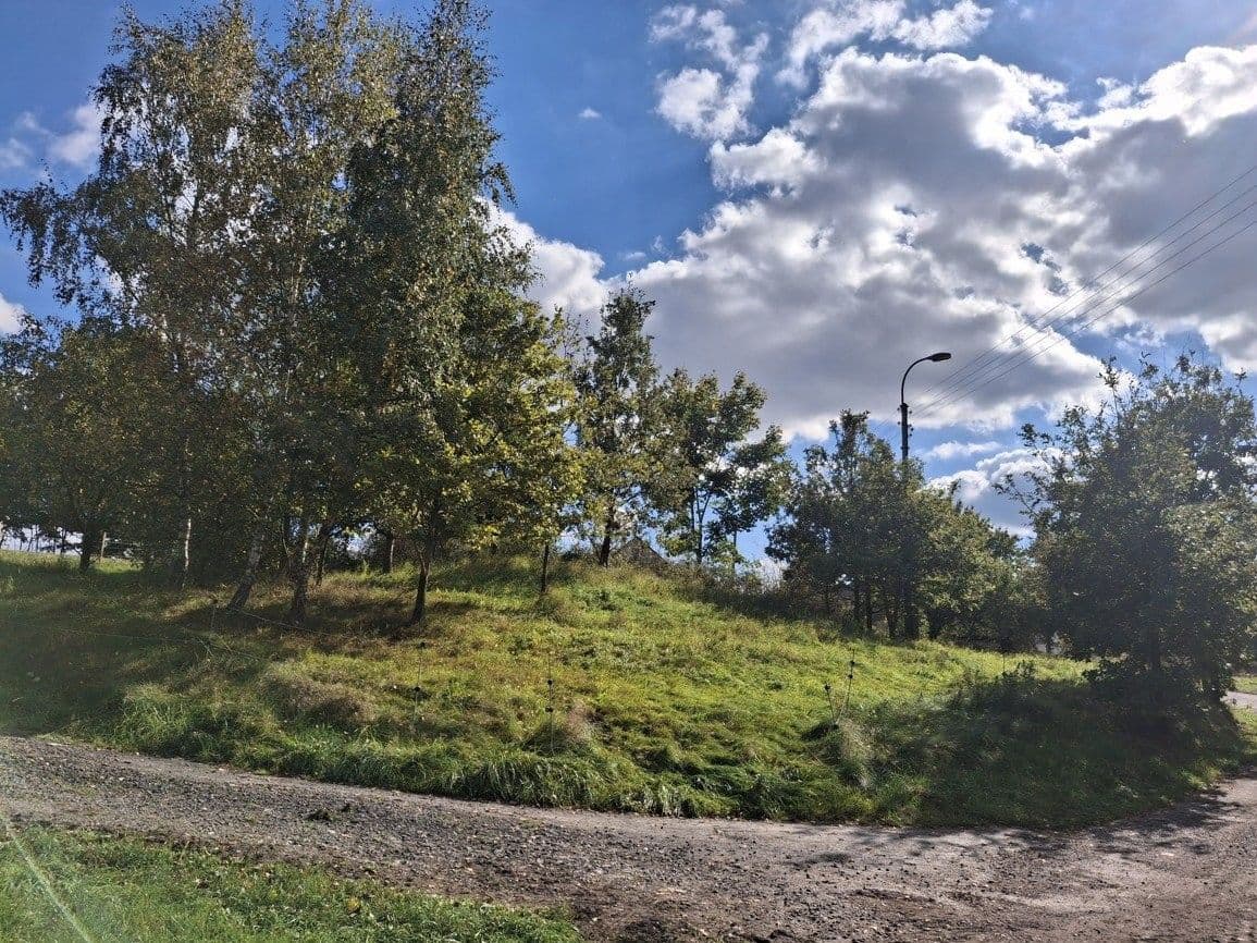 Prodej pozemku 817 m²