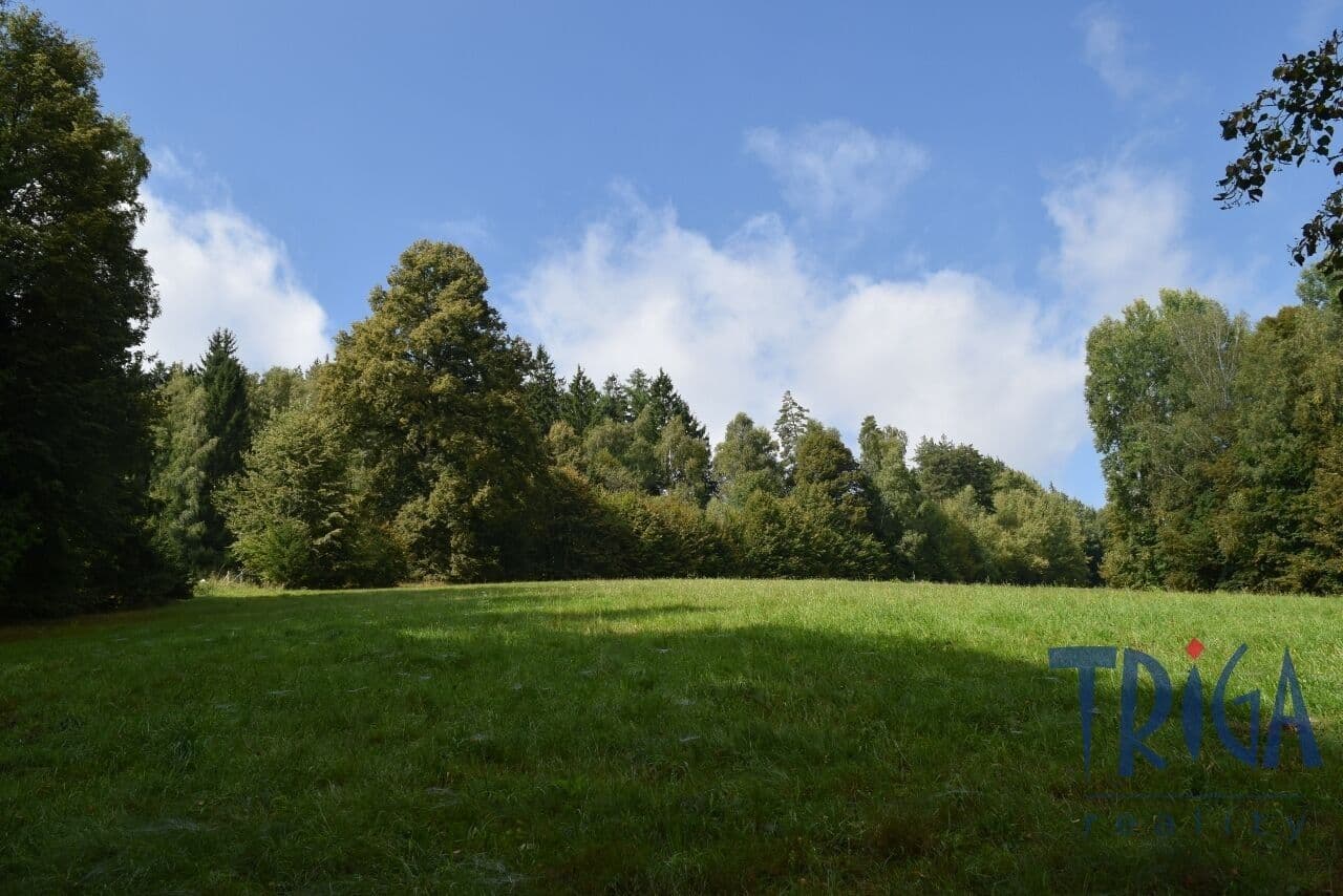 Prodej nemovitosti 13052 m²