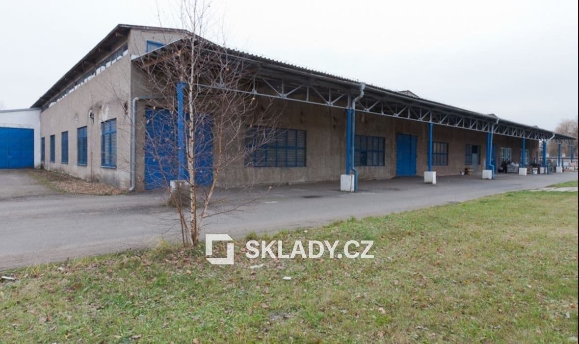 Pronájem komerčního prostoru 1000 m²