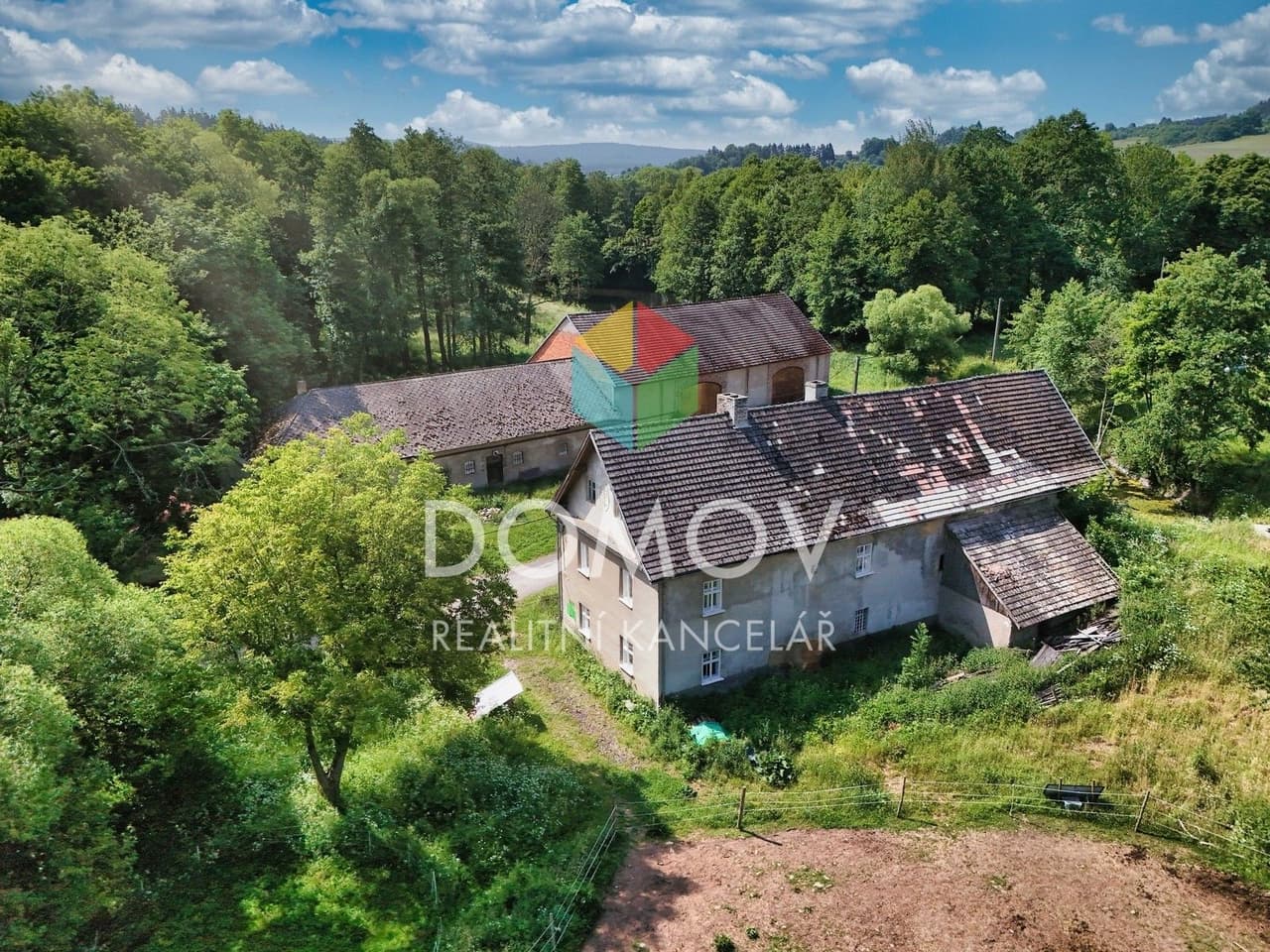 Prodej pozemku 4286 m²