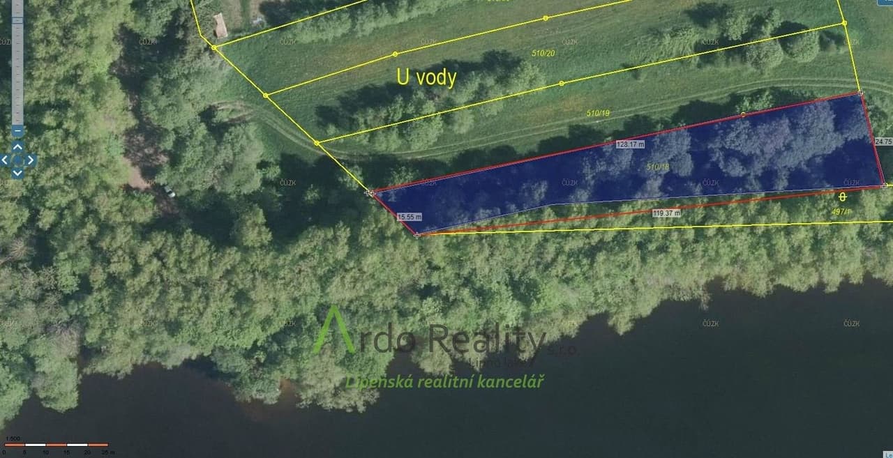 Prodej pozemku 2024 m²