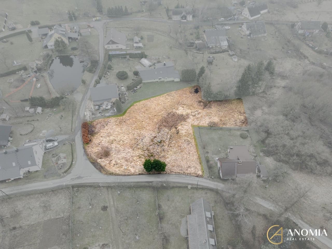 Prodej pozemku 2807 m²