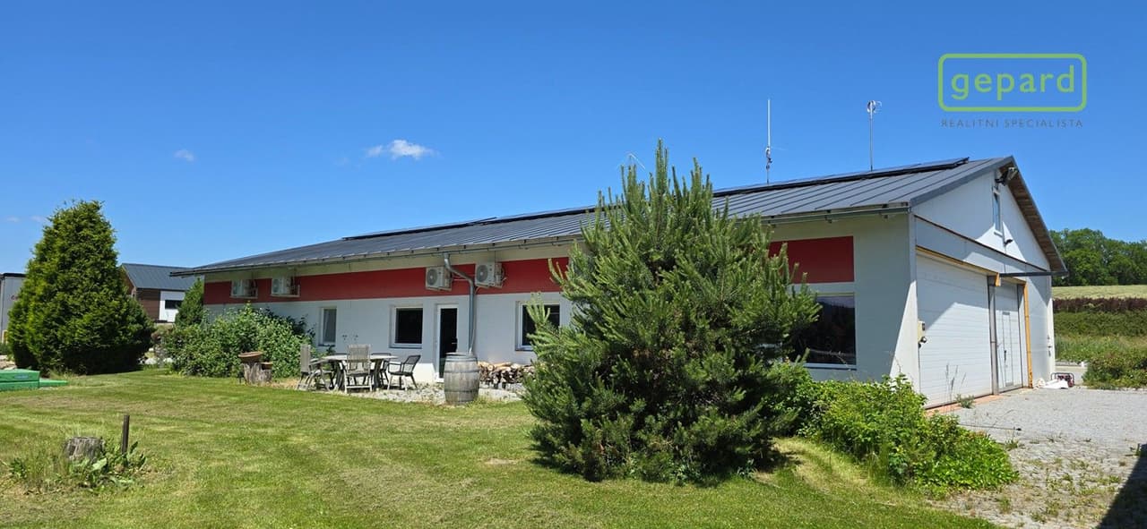 Prodej nemovitosti 902 m²