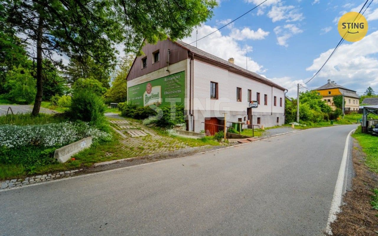 Prodej komerčního prostoru 600 m²
