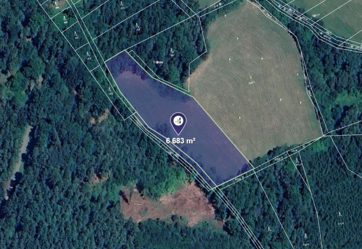 Prodej pozemku 6683 m²