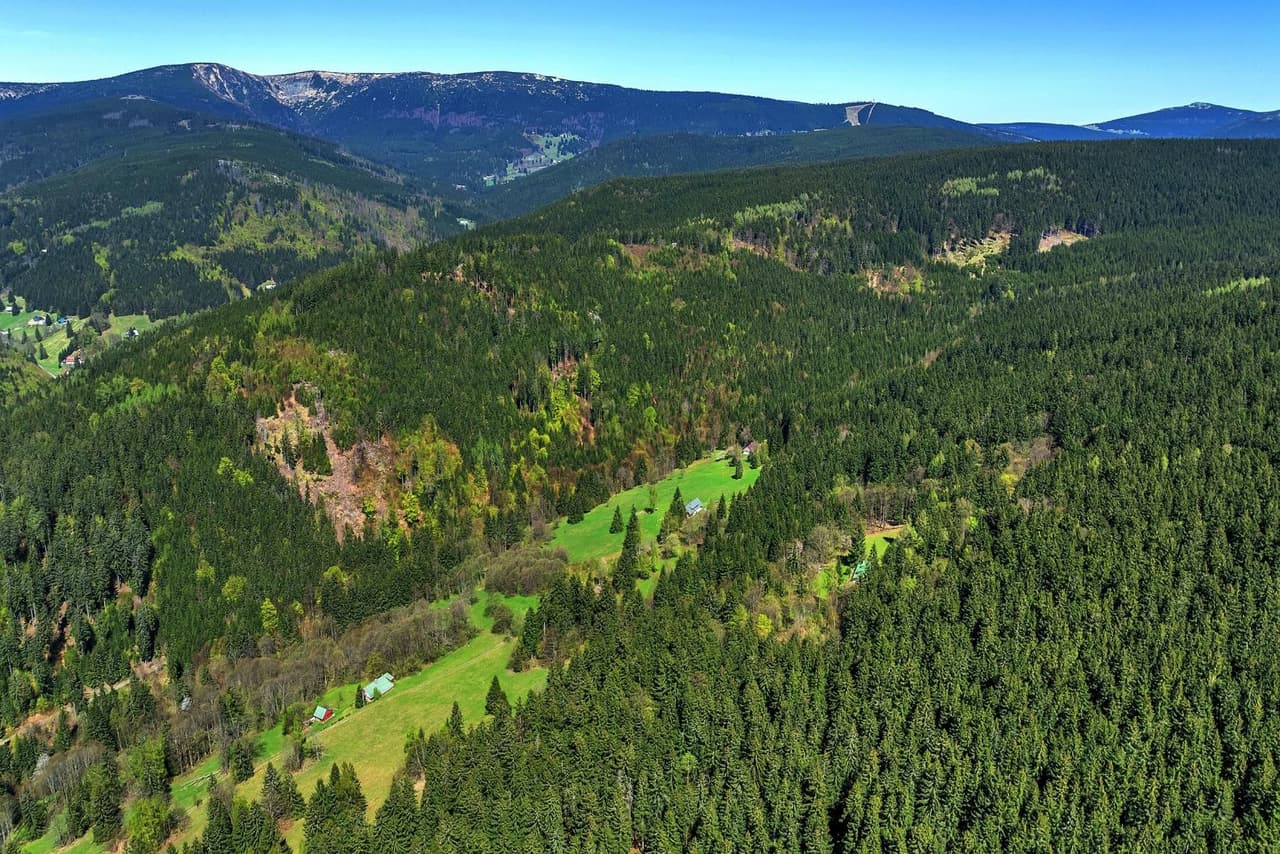 Prodej pozemku 21708 m²