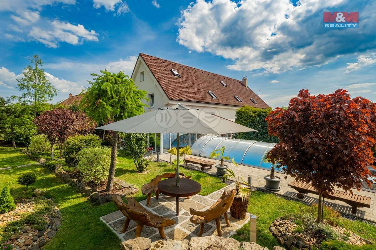 Prodej domu 232 m²