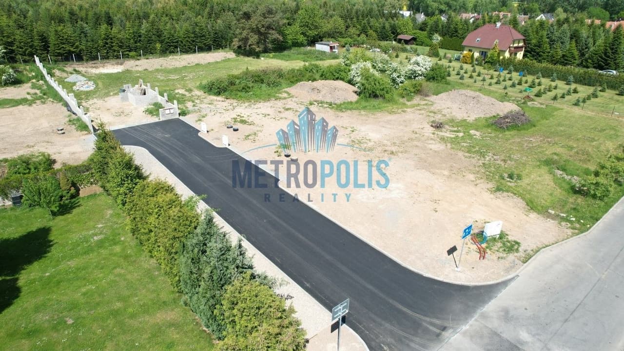 Prodej pozemku 1240 m²