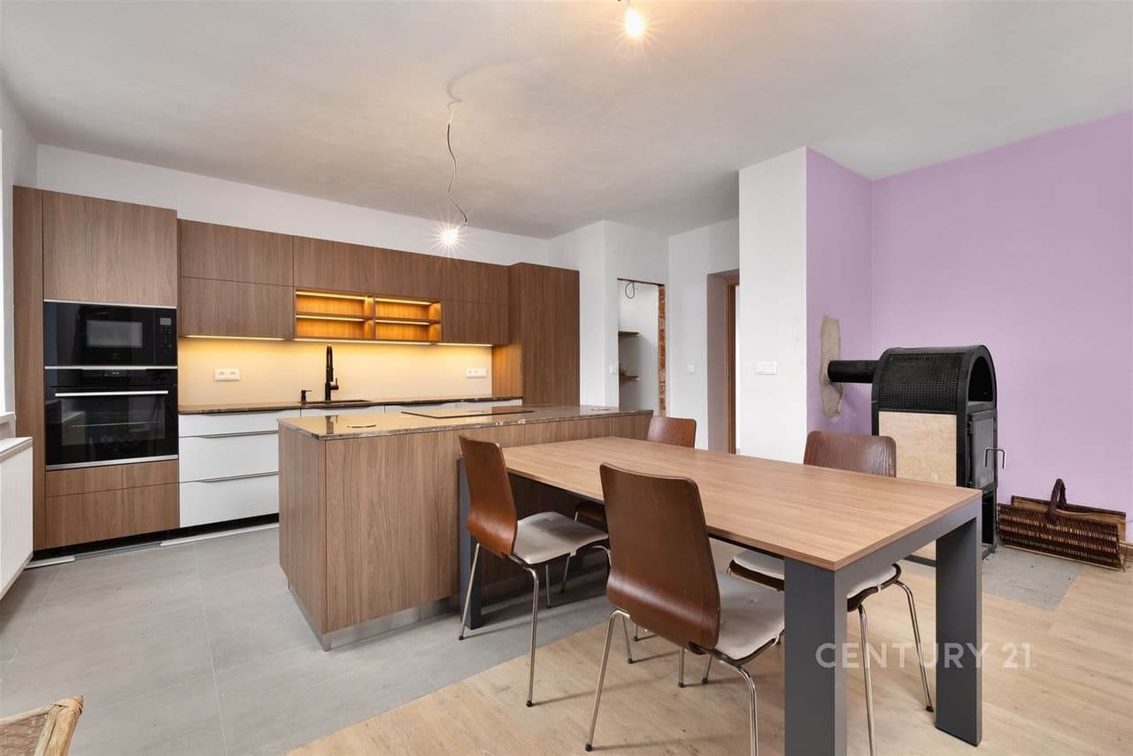 Prodej domu 232 m²