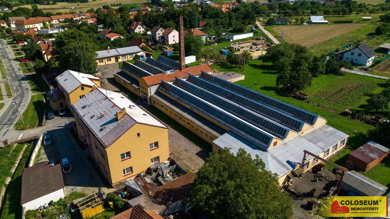 Pronájem nemovitosti 2370 m²