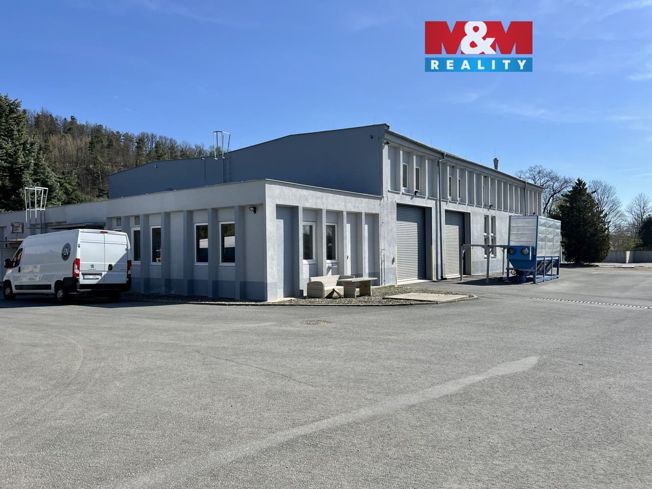 Pronájem komerčního prostoru 410 m²