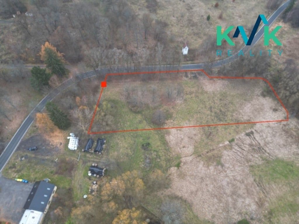 Prodej pozemku 7579 m²